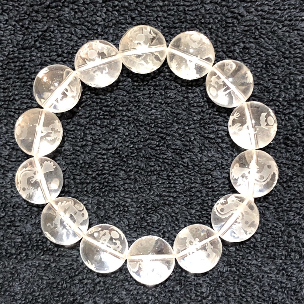 Dragon Motif Glass Bead Bracelet